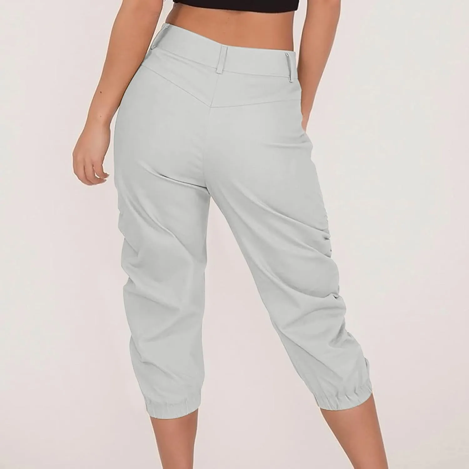 Cargo Capris for Women 2025 Summer Plus Size Casual Elastic Waist Cropped Pants Lightweight Comfy Capri with Pockets