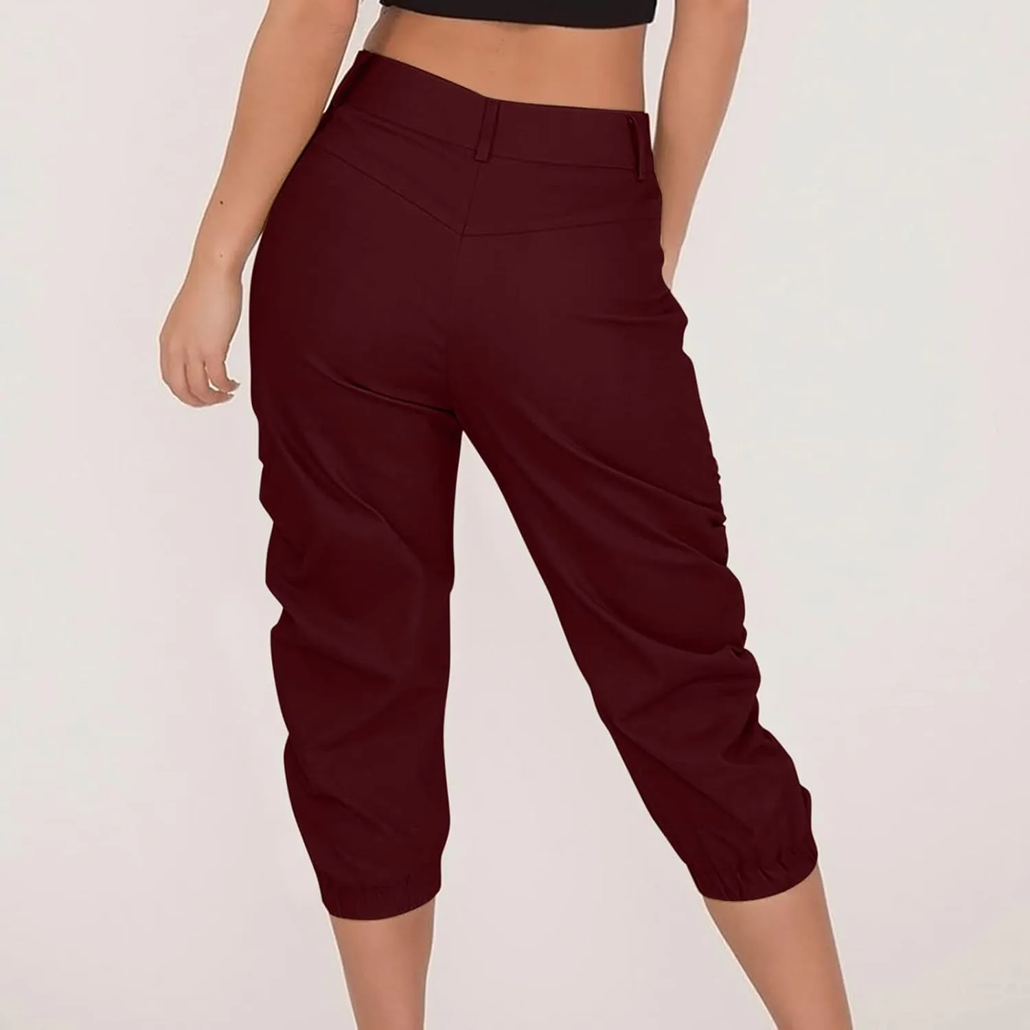 Cargo Capris for Women 2025 Summer Plus Size Casual Elastic Waist Cropped Pants Lightweight Comfy Capri with Pockets