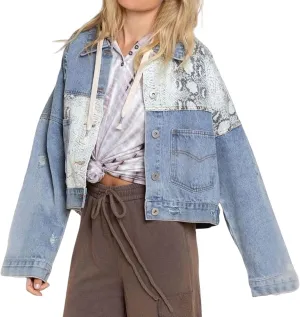 Cropped Denim Jacket for Women Oversized Jean Jacket Button Down Distressed Leopard Crop Jean Short Coat with Pockets