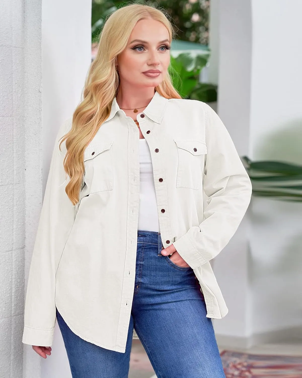 Vetinee Women's Button Down Denim Shirt Collared Casual Long Sleeve Pocket Tops