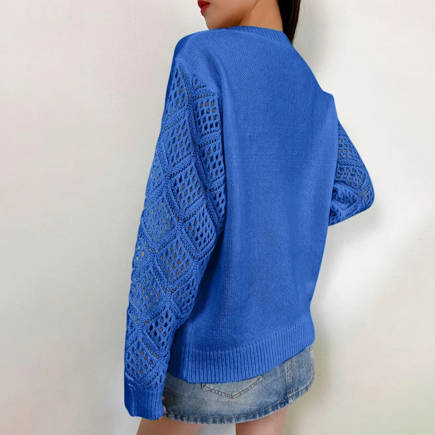 Women's Hollow Out Long Sleeve Sweater Casual V-Neck Chunky Knit Sweater Lightweight Pullover Sweater Fashion Design