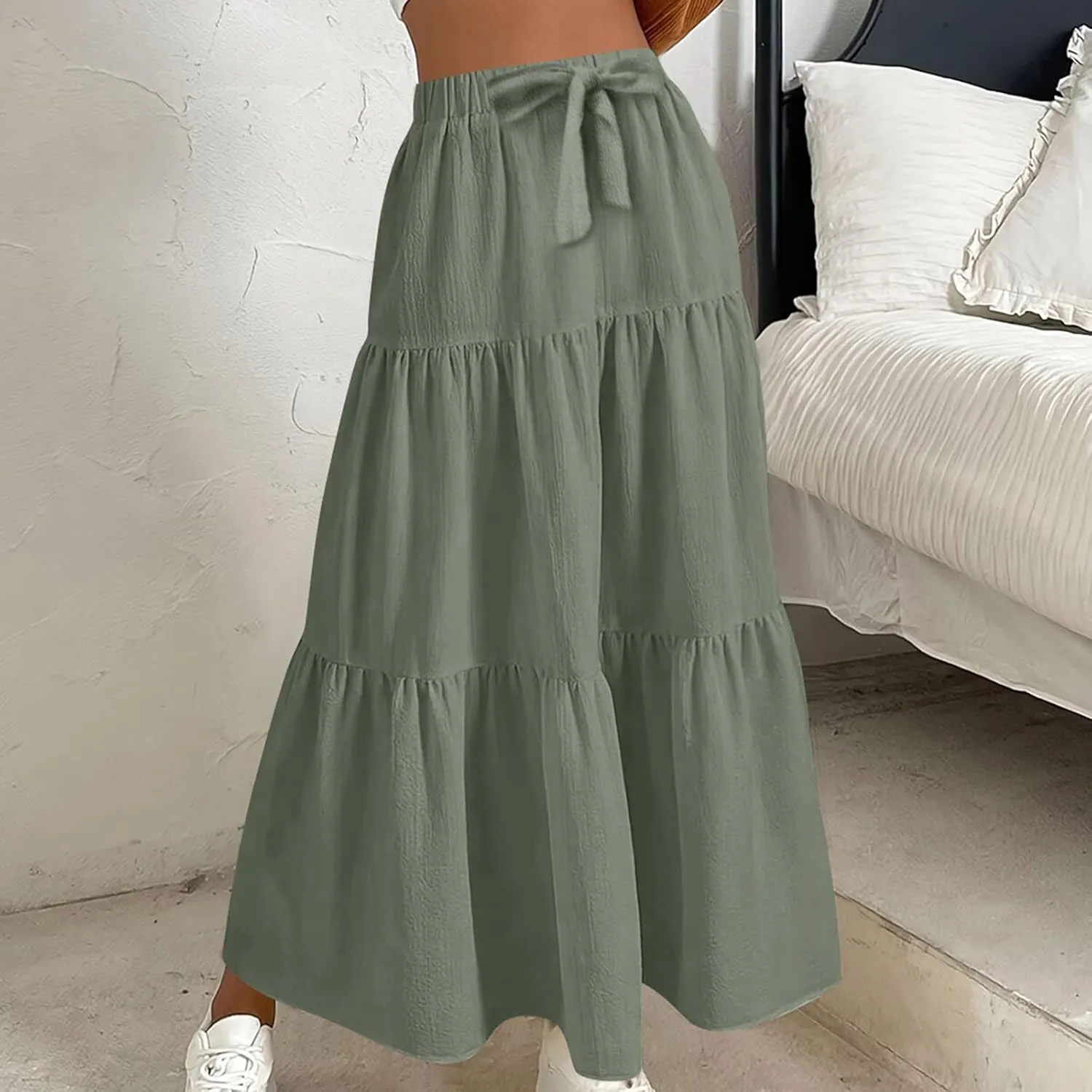 Womens Long Maxi Skirts Fashion Tiered Pleated A-Line Skirt Drawstring Waist Loose Solid Beach Travel Clothes 2025